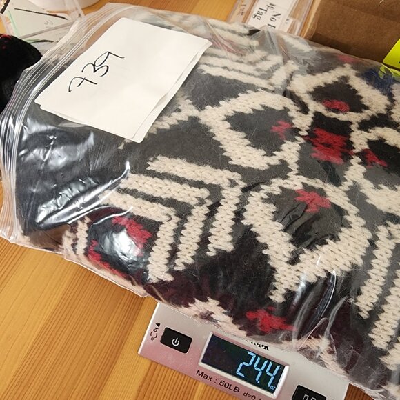 Vintage Jones New York Red Black White Wool Thick Turtleneck Oversized Sweater M - Picture 14 of 14